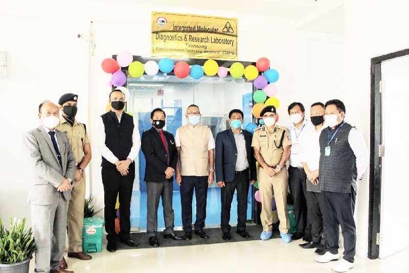 S Pangnyu Phom, Minister of Health and Family Welfare. Toshi Wungtung, Advisor, IPR, SCERT, VG and District Task Force i/c; and Haiying, Advisor, Prison, Printing and Stationary with other officials during the inauguration of the BSL-2 lab in Tuensang on August 28. (Morung Photo)